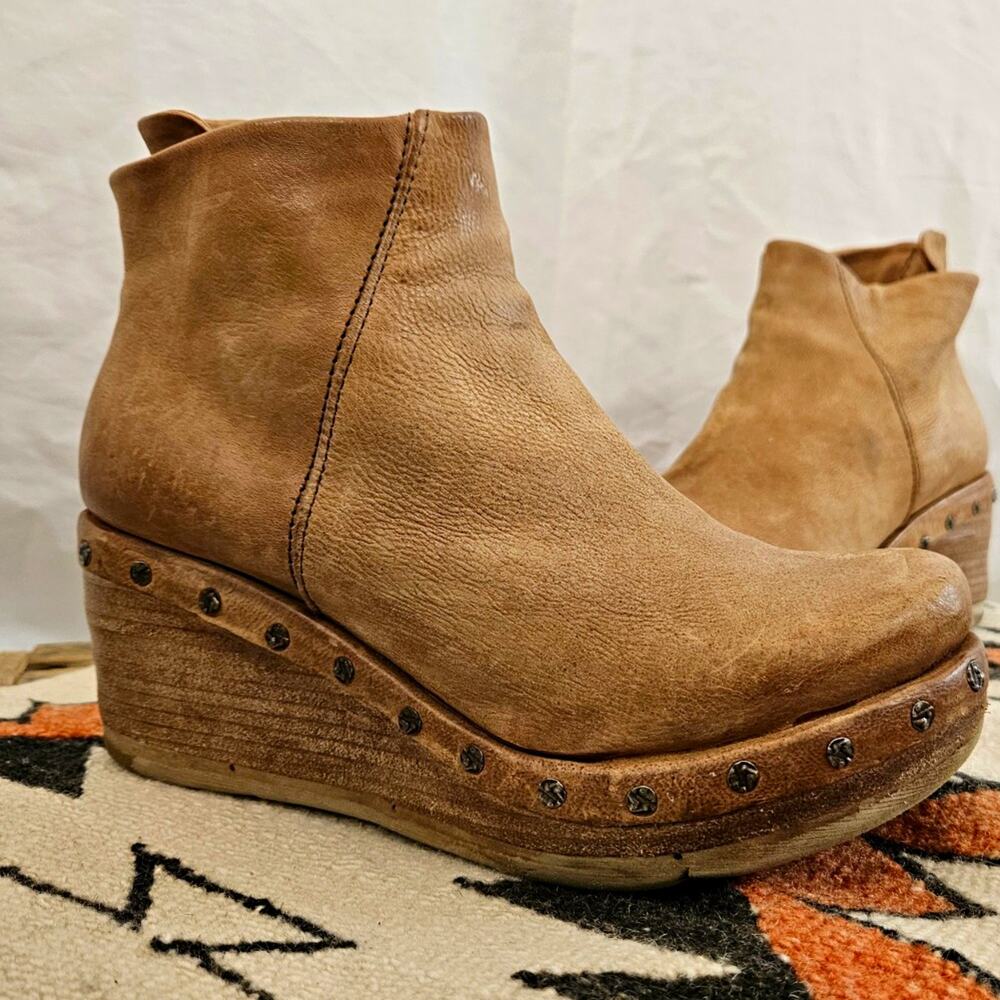A.S.98 Savina Leather Wedge Ankle Booties Camel Tan Studded Platform Women EU 36